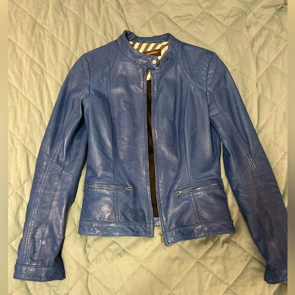 Danier Genuine Leather Jacket - Picture 2 of 3